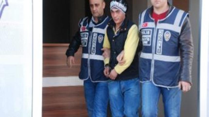 &Ccedil;aldıkları Aracın İ&ccedil;inde Uyurken Yakalandılar