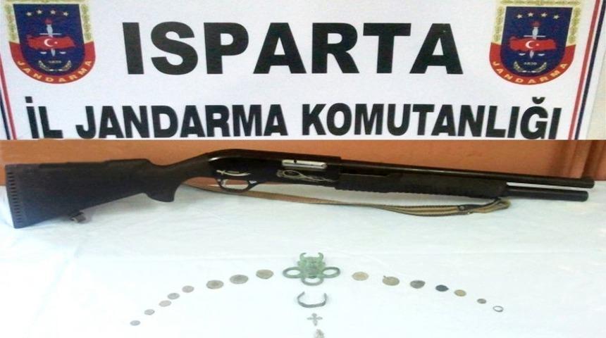 Jandarmadan Tarihi Eser Ka&ccedil;ak&ccedil;ılarına Darbe