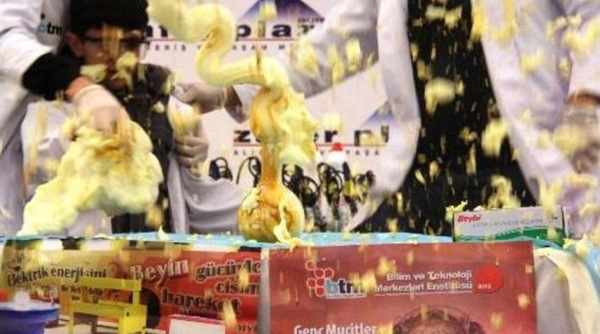 Bilim Ve Teknoloji Merkezi&rsquo;nde Tatil Bereketi