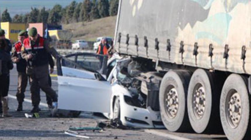 TEM'de kaza; 2 &ouml;l&uuml;