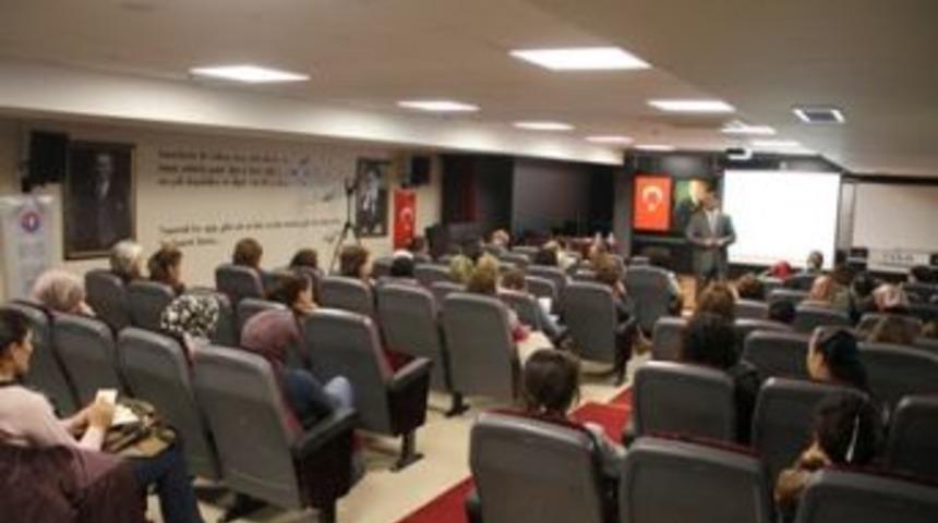 Anne &Uuml;niversitesi kazandırıyor