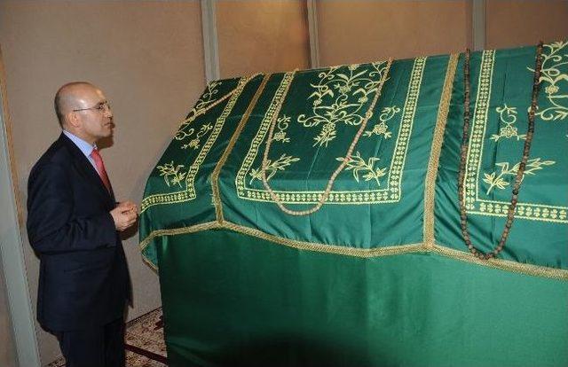 Maliye Bakanı Şimşek, İmam Abdullah T&uuml;rbesi ni Ziyaret Etti 2
