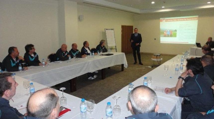 Abdullah Avcı&rsquo;dan Antren&ouml;r Lisans Kurslarına Ziyaret