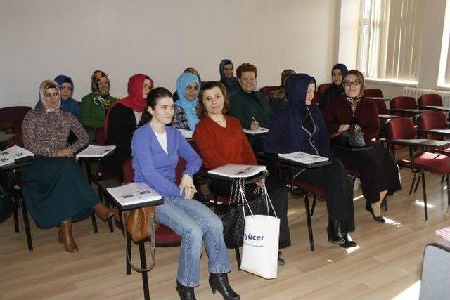 Bandırma Halk Eğitim Merkezi Ge&ccedil;en Yıl 4 Bin 262 Kişiye Eğitim Verdi 1