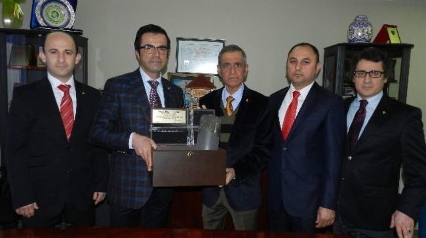 Salihli Ticaret Borsası'ndan Manisa Tso&rsquo;ya Ziyaret