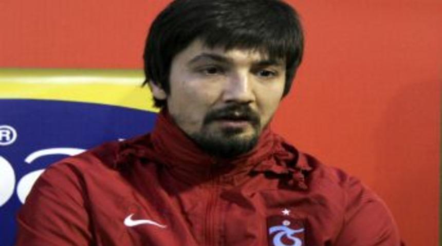 Trabzonspolu Tolga: Fenerbah&ccedil;e Ma&ccedil;ından 3 Puan Bekliyoruz