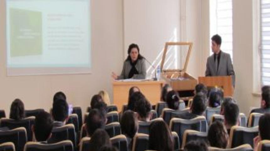 ''G&ouml;n&uuml;l El&ccedil;ileri Projesi' Aile Yapısının Sağlamlaştırılmasını Hedef Alıyor'