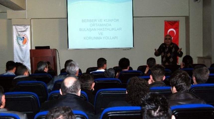 Karab&uuml;k'te Kuaf&ouml;r Ve Berberlere Hijyen Eğitimi