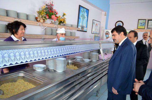 Malatya Valisi Şahin Okulları Inceledi 1