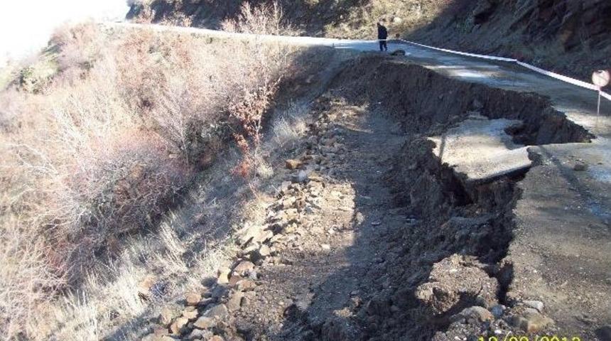 &Ouml;demiş&rsquo;te Asfalt Yol 20 Metre &Ccedil;&ouml;kt&uuml;