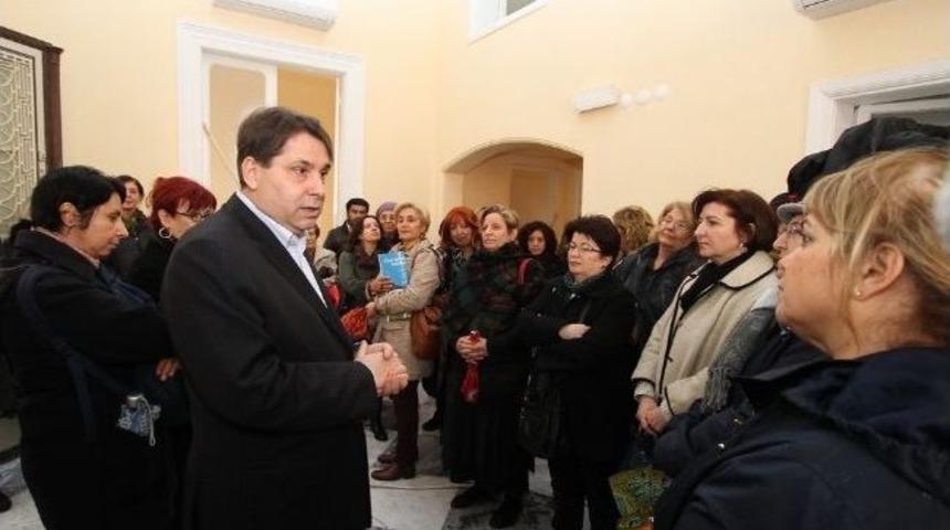 Kadın Yazar Ve Şairlerden Kadın M&uuml;zesine Tam Not