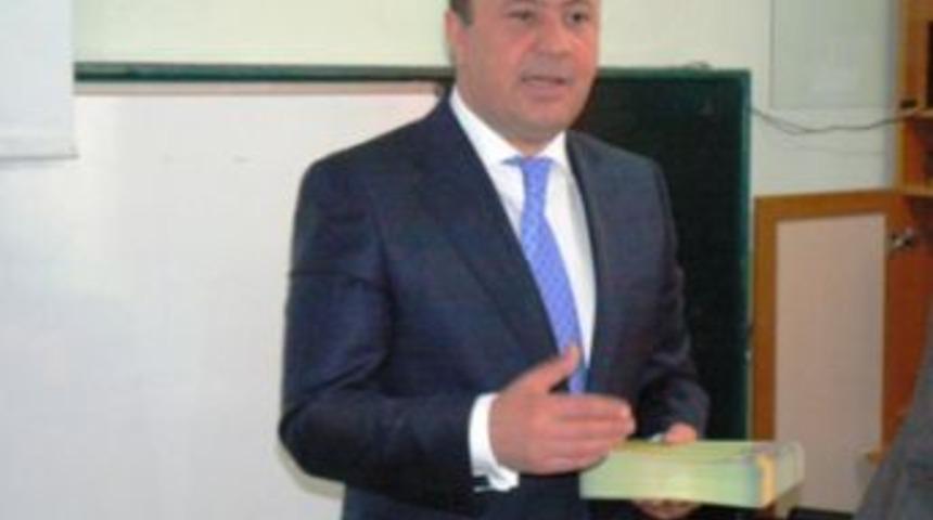 Vedat Kazıcı'dan akıllıca eğitim