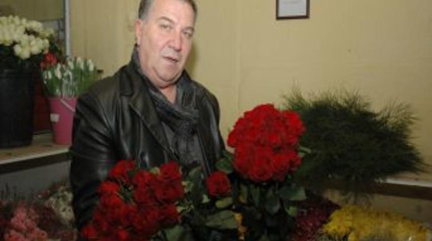 &Ccedil;i&ccedil;ekler Artık Hollanda&rsquo;dan Değil, Kenya&rsquo;dan Geliyor