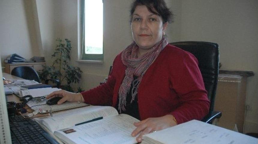 Sevgililer Nikah İ&ccedil;in 14 Şubat`ı Tercih Ediyor