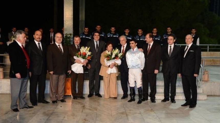 B&uuml;y&uuml;kşehir Başkanlık Kupası Azaraks&rsquo;ın