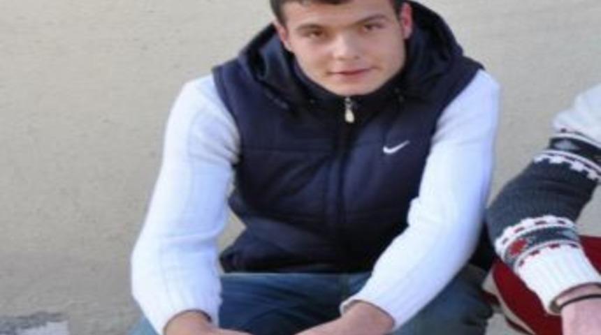 Tıraş Olmaya Gitti, Kayıplara Karıştı