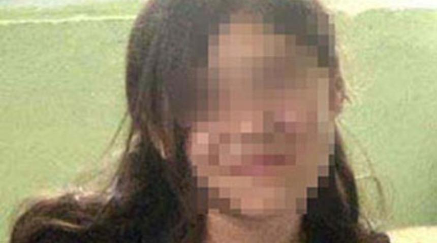Kumar borcu i&ccedil;in kızını sattı