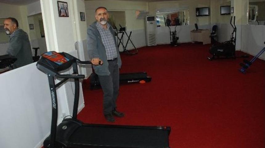 Didim Cemevi B&uuml;nyesinde Spor Salonu Kuruldu