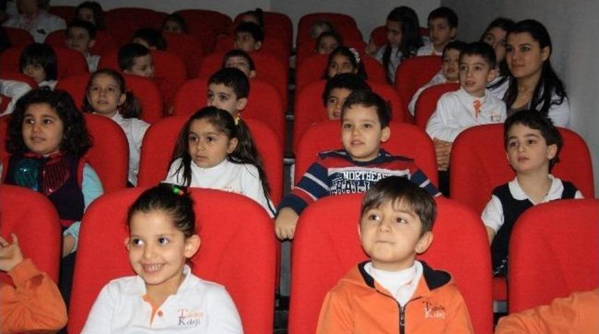&Ouml;ğrencilere Trafik Konusunda Bilgi Verildi