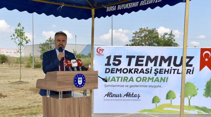 Bursa'da demokrasi şehitleri anısına 250 fidan