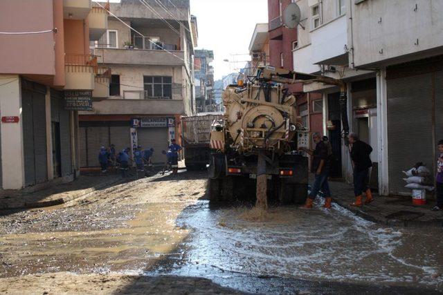 Kaymakam Aktaş: Beşikd&uuml;z&uuml;&rsquo;nde Yaralar Sarıldı 1