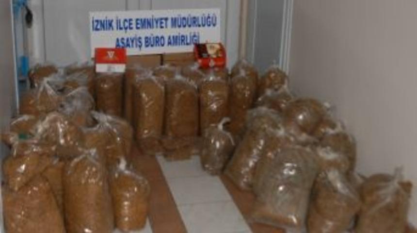 İznik'te Ka&ccedil;ak T&uuml;t&uuml;n Operasyonu