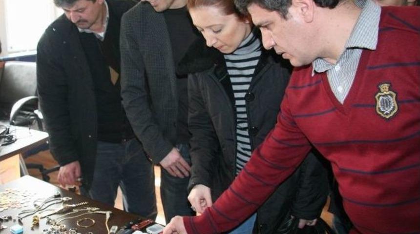 Boş Sandıkları Eve Giren Hırsızlar Su&ccedil;&uuml;st&uuml; Yakalandı
