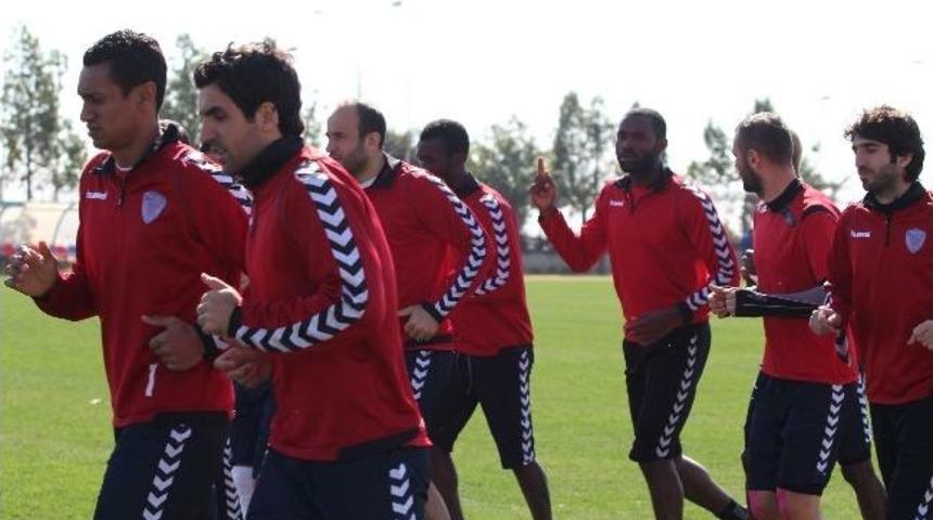 Mersin İdmanyurdu'nda Gen&ccedil;lerbirliği Ma&ccedil;ı Hazırlıkları S&uuml;r&uuml;yor