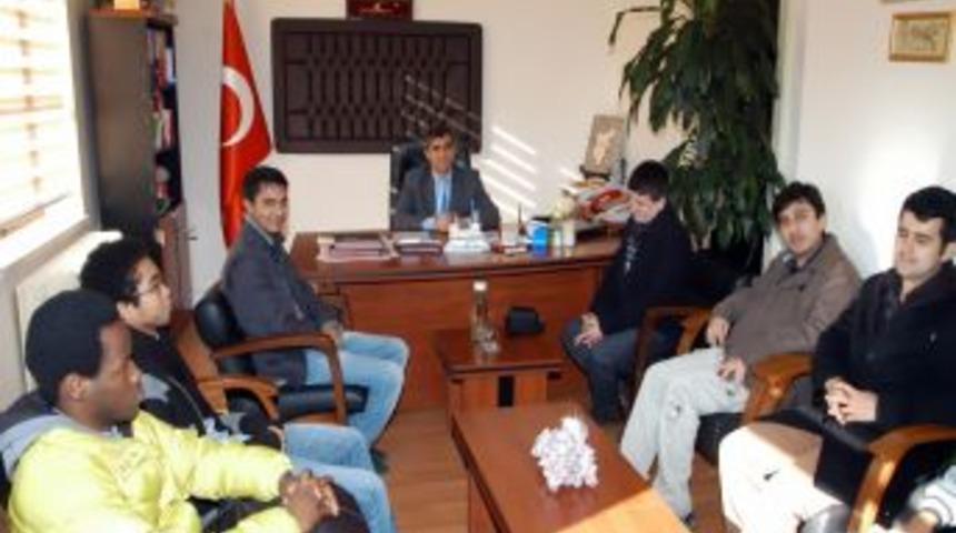 Muğla'daki Yabancı &Ouml;ğrenciler Vali Yardımcısı Yayman'ı Ziyaret Etti