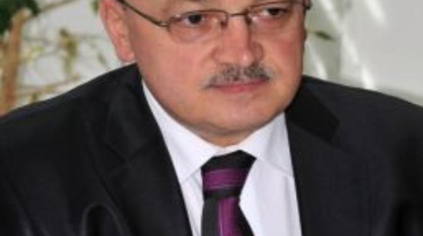 Yalova'da Liseler Tek Yerde Toplanıyor