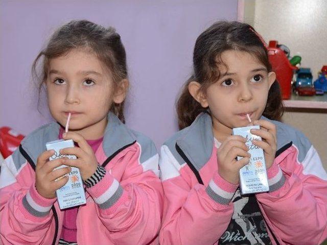 Sağlıklı Büyüme Ve Gelişme İçin Süt İçin Kampanyası 2