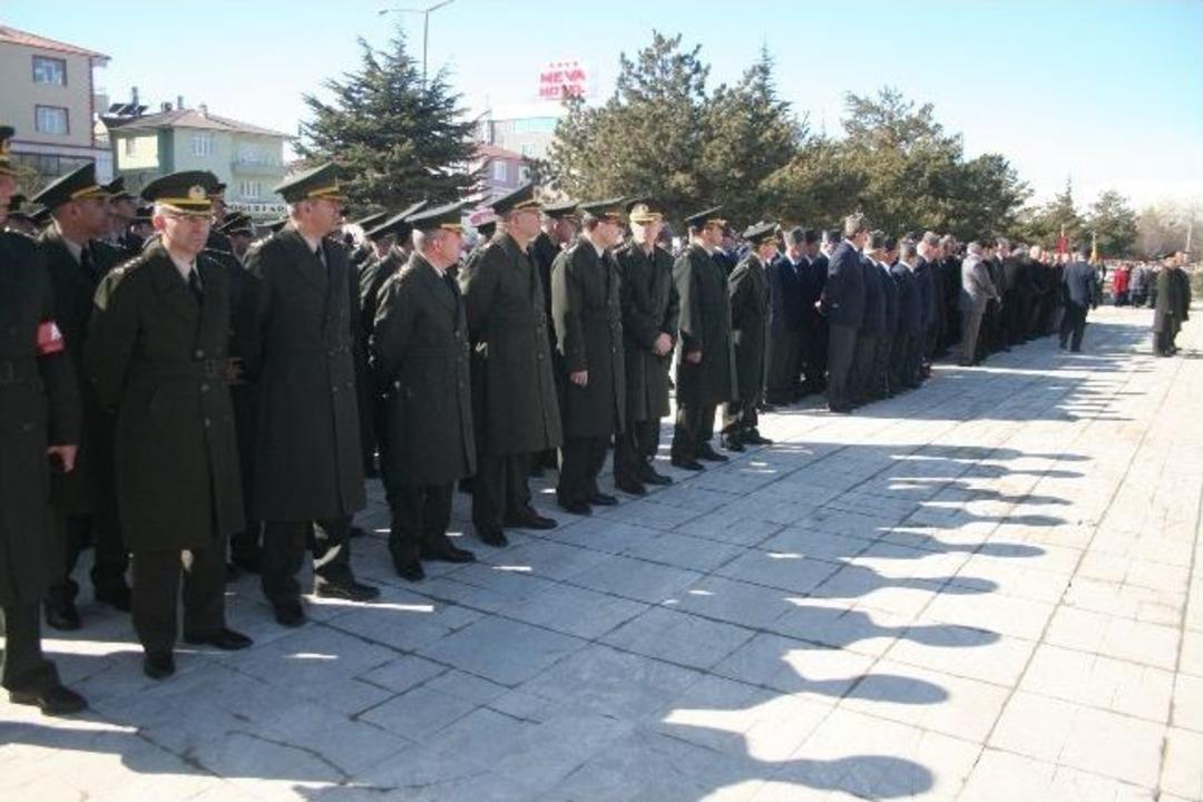 Vali Yenig&uuml;n&rsquo;nden &Ccedil;elenk Fır&ccedil;ası