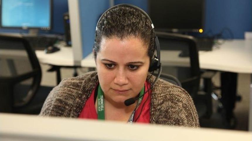 Vali G&uuml;ven&ccedil;, Alo 170 Sgk İletişim Merkezini İnceledi