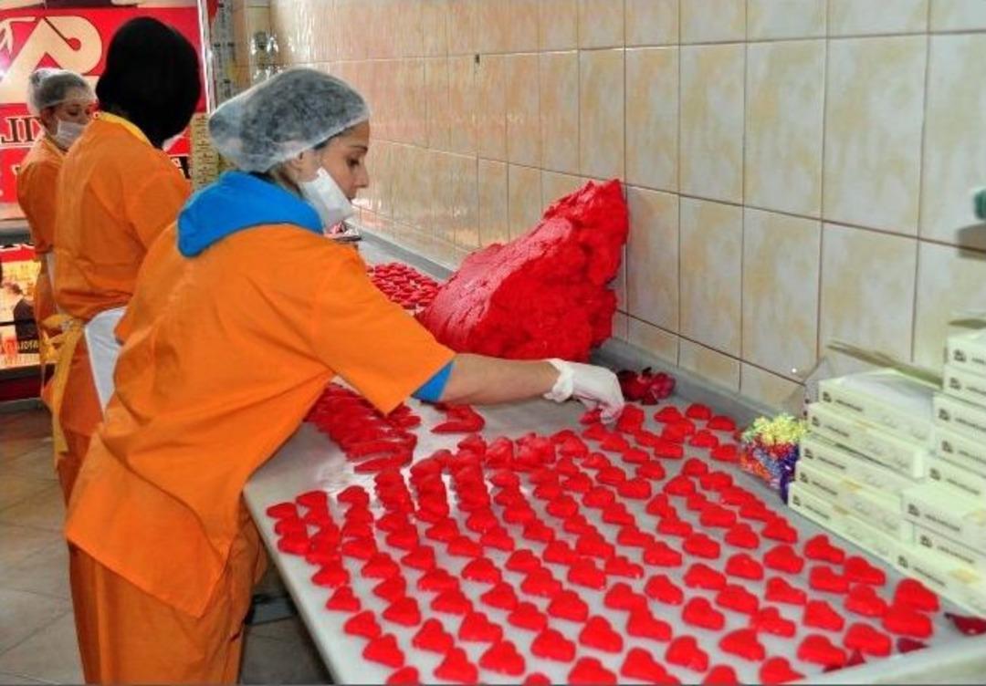 Sevgililere &Ouml;zel Badem Ezmesi