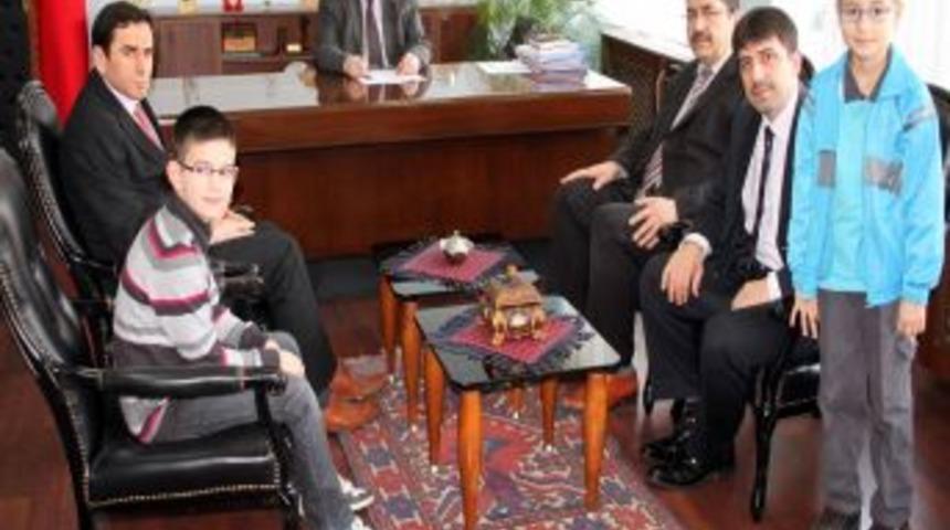 Yıldırım Koleji Satran&ccedil; Şampiyonları Kılı&ccedil; Ve &Ccedil;ay&rsquo;ı Ziyaret Etti