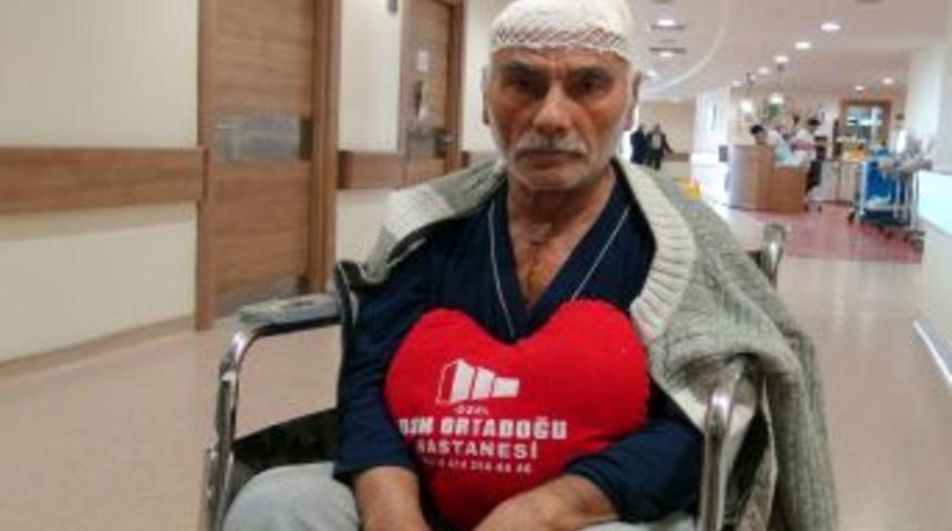 Aynı Anda Hem Beyin Hem Kalp Hem De Estetik Ameliyatı Oldu