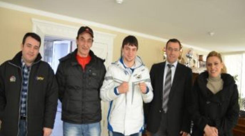 T&uuml;rkiye Şampiyonu Osman Aydın&rsquo;dan &Ccedil;intimar&rsquo;a Ziyaret