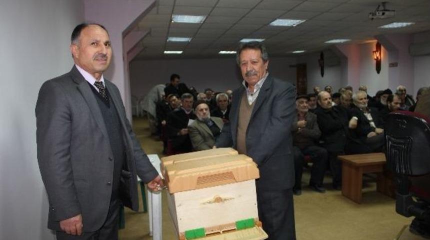 Oltulu Bal &Uuml;reticileri Toplandı