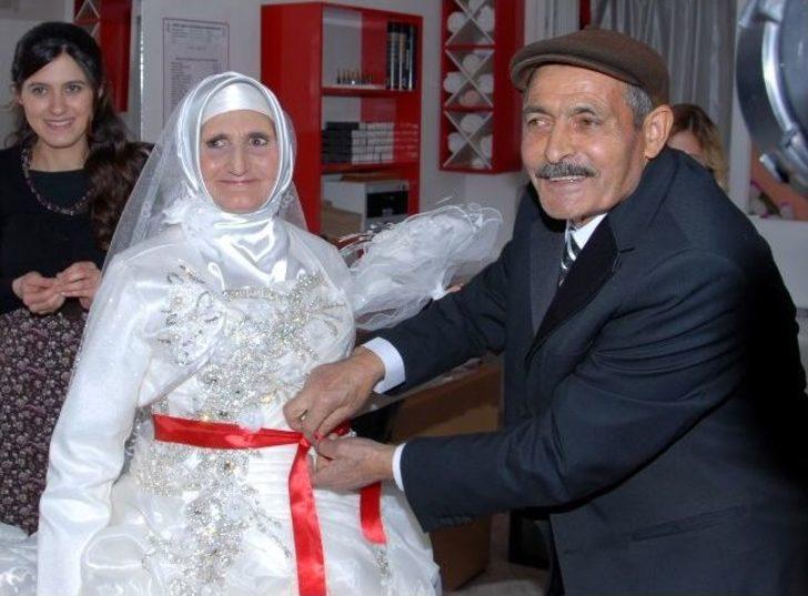 14 Şubat Sevgililer Gününü Nikah Tazeleyerek Kutladılar G2