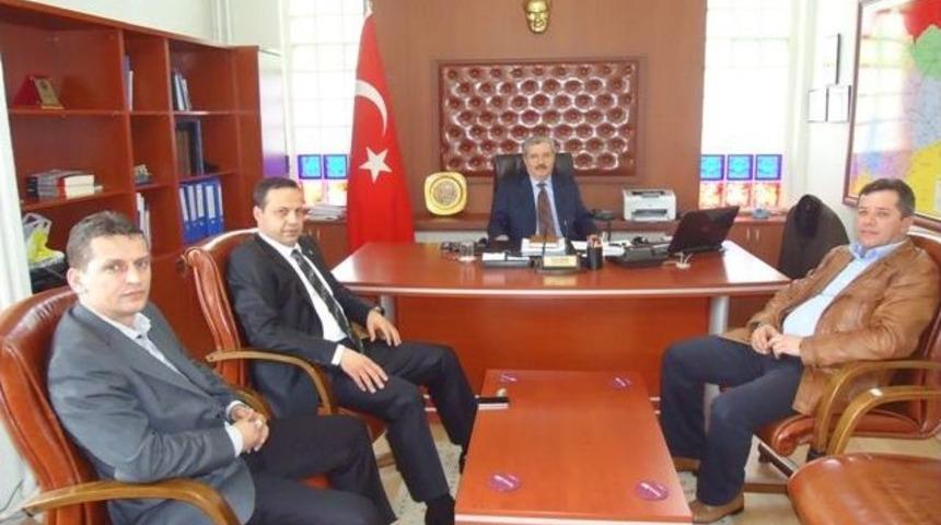 Ak Parti&rsquo;den Genel Sekreter Eser&rsquo;e Ziyaret