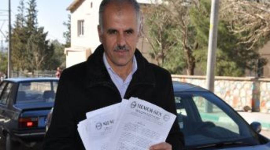 Derik'te Kamuda Kıyafet &Ouml;zg&uuml;rl&uuml;ğ&uuml; İ&ccedil;in İmza Toplandı