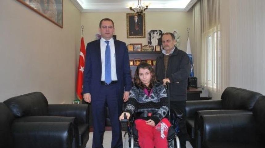 &Ouml;ğrenci Meclisi Başkanları Şube M&uuml;d&uuml;rlerini Terletti