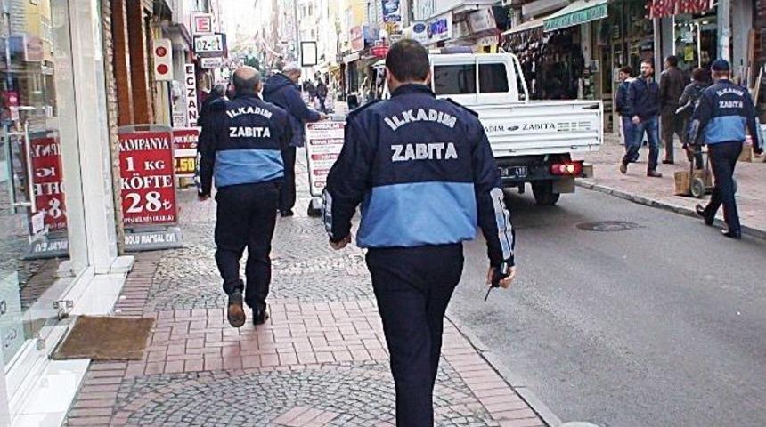 Zabıtadan Tabela Operasyonu