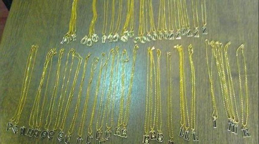 Hırsızlar Soygunu Kaydeden Kamera Kayıt Cihazını Yakmışlar