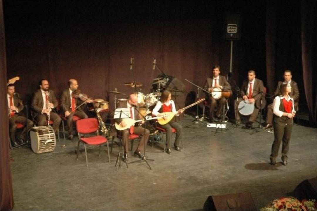 Tekirdağ Belediyesi`nin K&uuml;lt&uuml;r Ateşi &Ccedil;orlu`dan Yandı