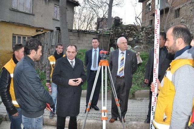 Çiftlikönü Caddesi Yolu Yapılıyor