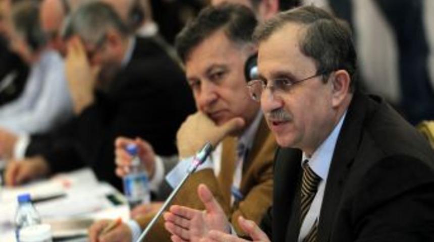 "Anayasa Yapılmazsa Derin Yapılar Topluma Daha B&uuml;y&uuml;k Acılar Yaşatır"