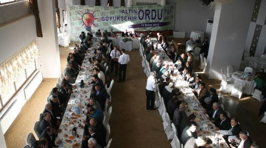 &Uuml;nyeli Muhtarlara B&uuml;y&uuml;kşehir Dersi