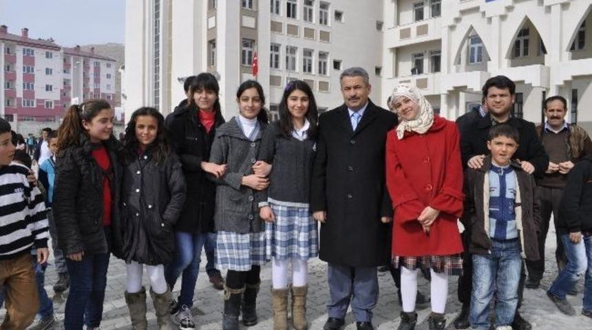 Ak Parti&rsquo;den Kalecik Toki&rsquo;ye Ziyaret