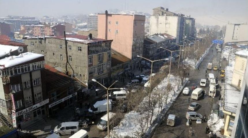 Y&uuml;ksekova&rsquo;da En Az Yalovalı, En &Ccedil;ok Vanlı Var